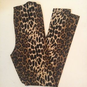 Forever 21 Leopard Print Skinny Jeggings